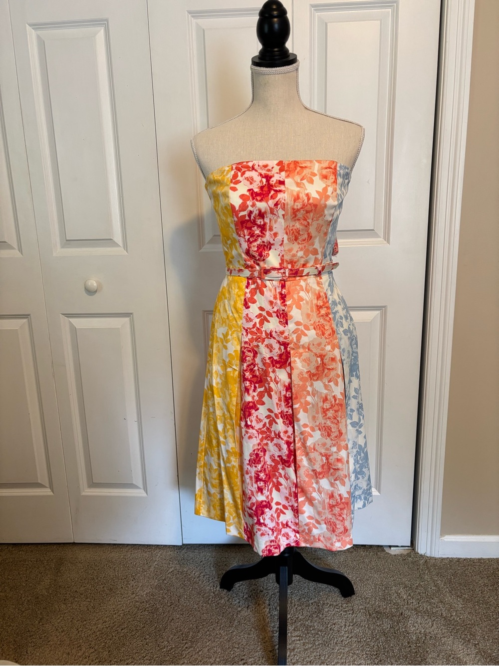 White House Black Market Floral Strapless Multi-Color Summer Dress